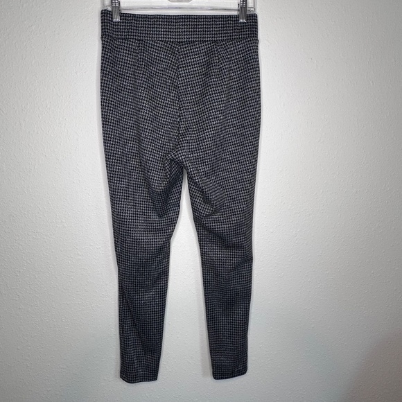 Ann Taylor LOFT Houndstooth Leggings, Black Multi, Size Medium - Picture 3 of 9